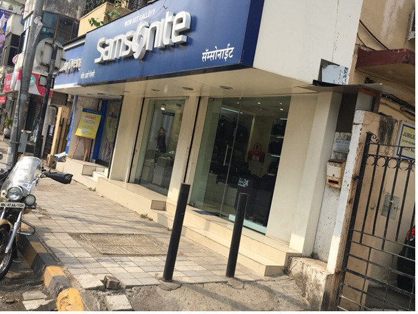 Shop for Rent in Bandra West Mumbai
