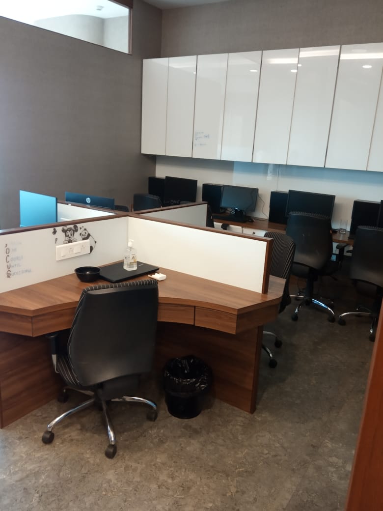 Office for Sale in Senapati Bapat  Marg Mumbai
