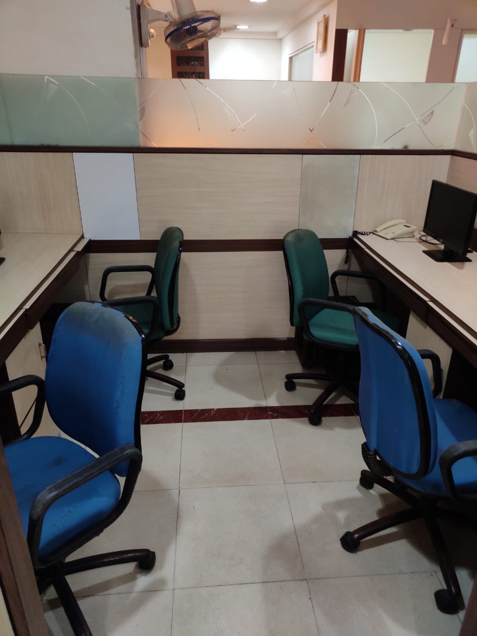 Office for Rent in 4 Road Mumbai
