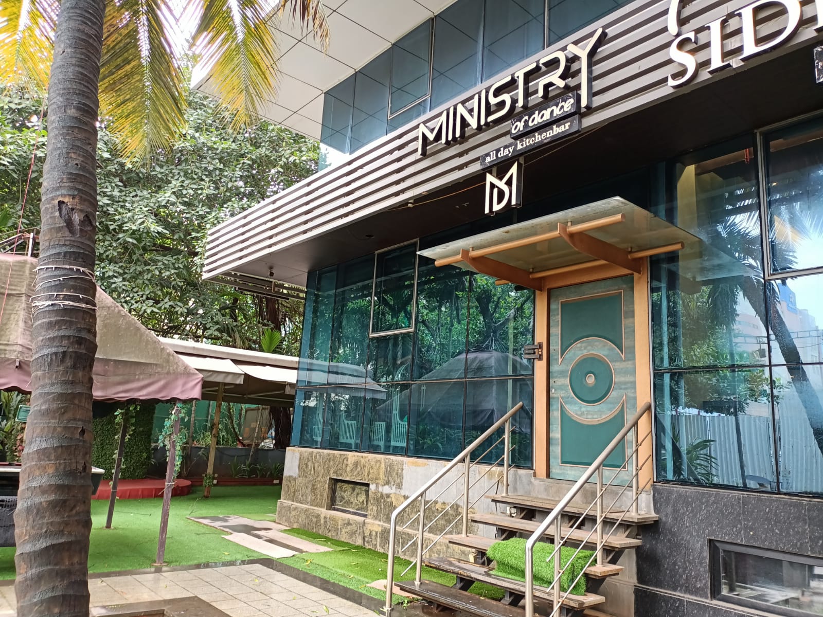 Restaurant for Rent in Andheri West Mumbai