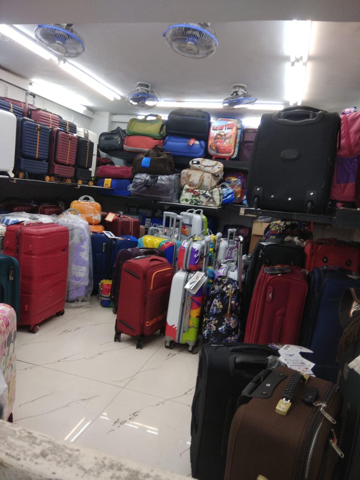 Shop for Sale in Gowlia Tank Road Mumbai