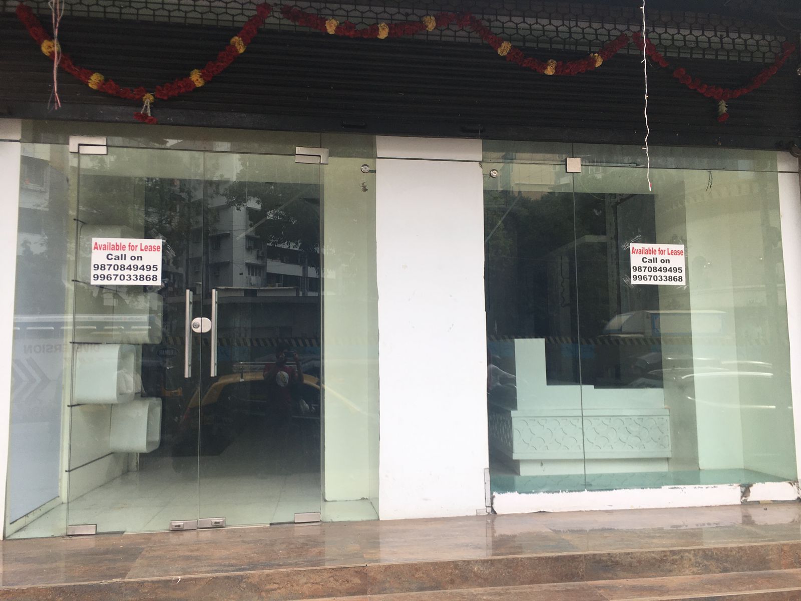 Showroom for Rent in S V Road Mumbai