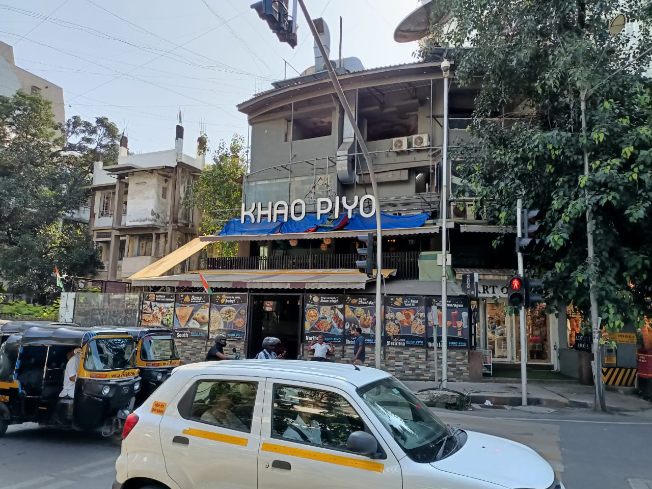 Showroom for Rent in Khar West Mumbai