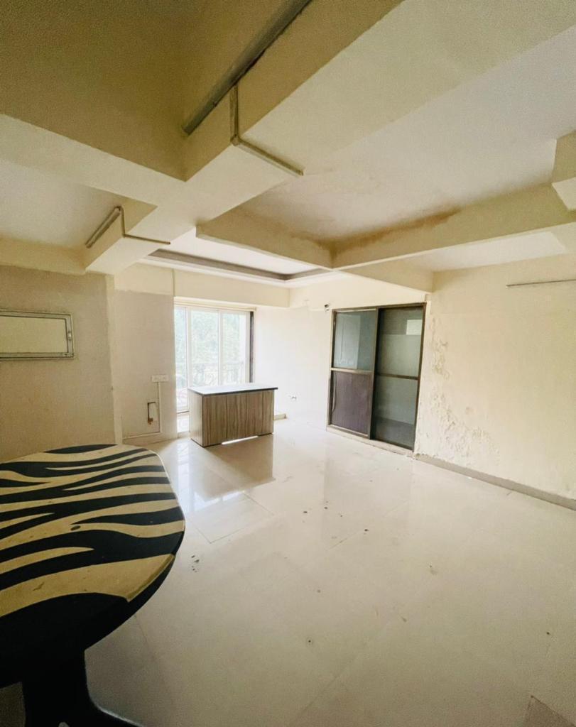 Office for Rent in S V Road Mumbai