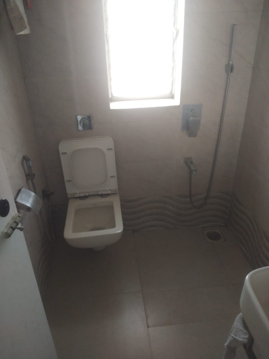 Office for Sale in Khar West Mumbai