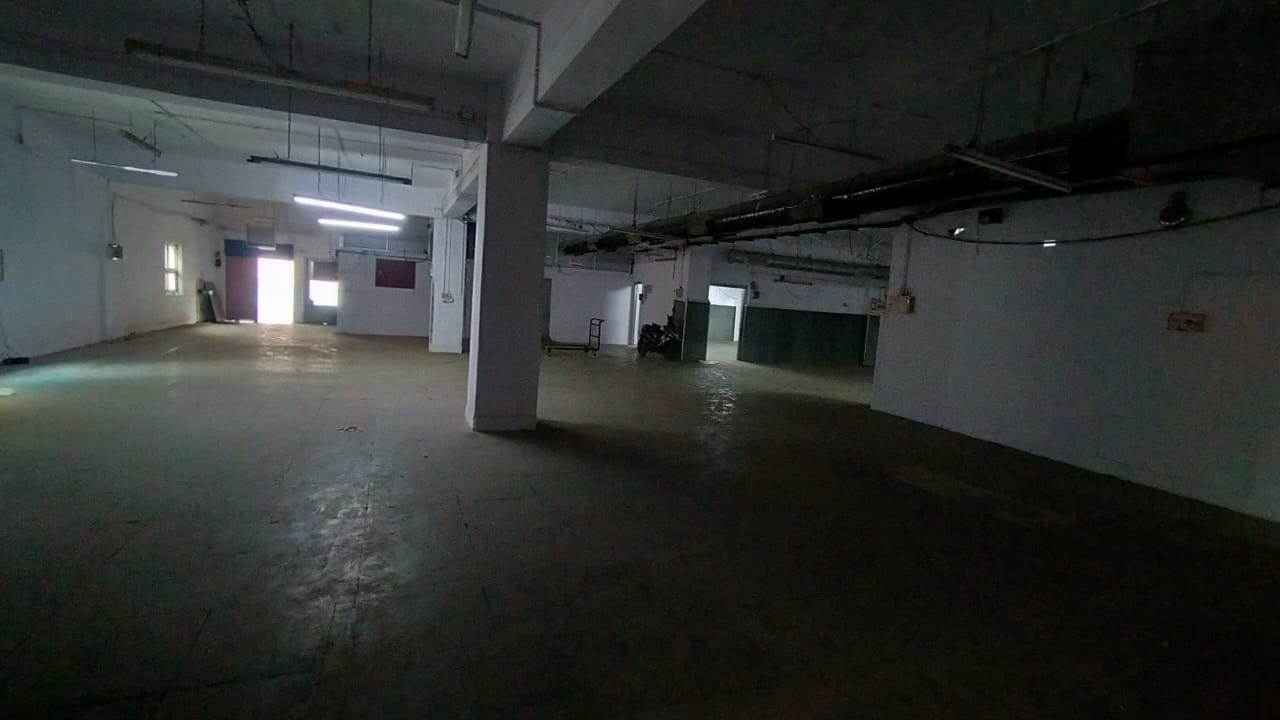 Commercial Building for Rent in Off  Link Road Mumbai
