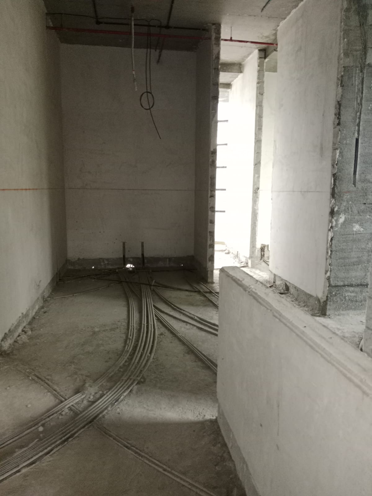 Showroom for Rent in Linking  Road Mumbai