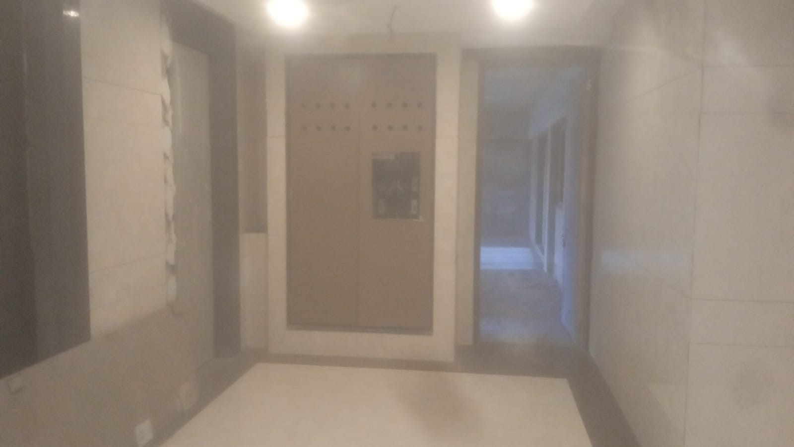 Office for Rent in Girgaon Mumbai