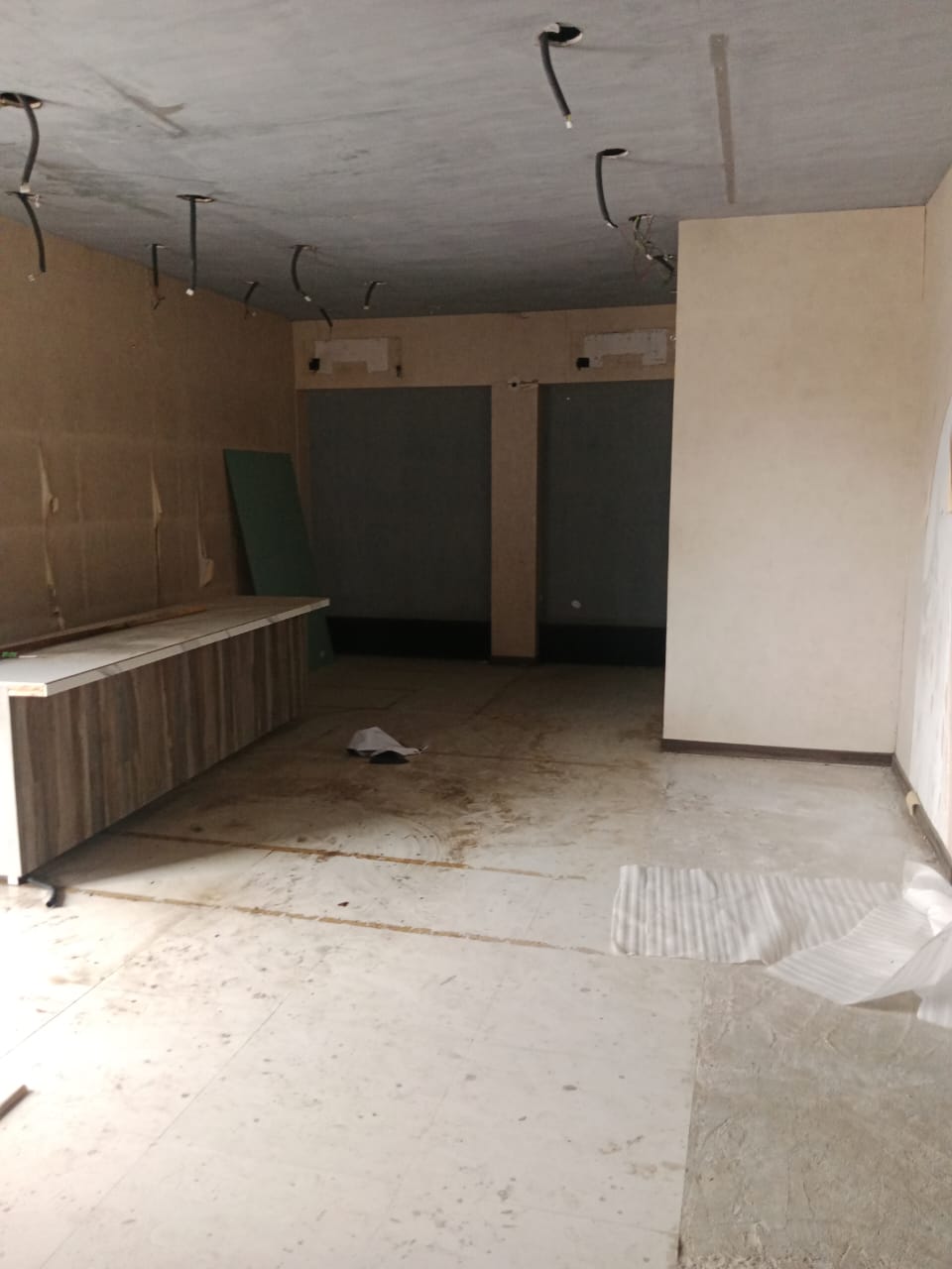 Showroom for Sale in S V Road Mumbai