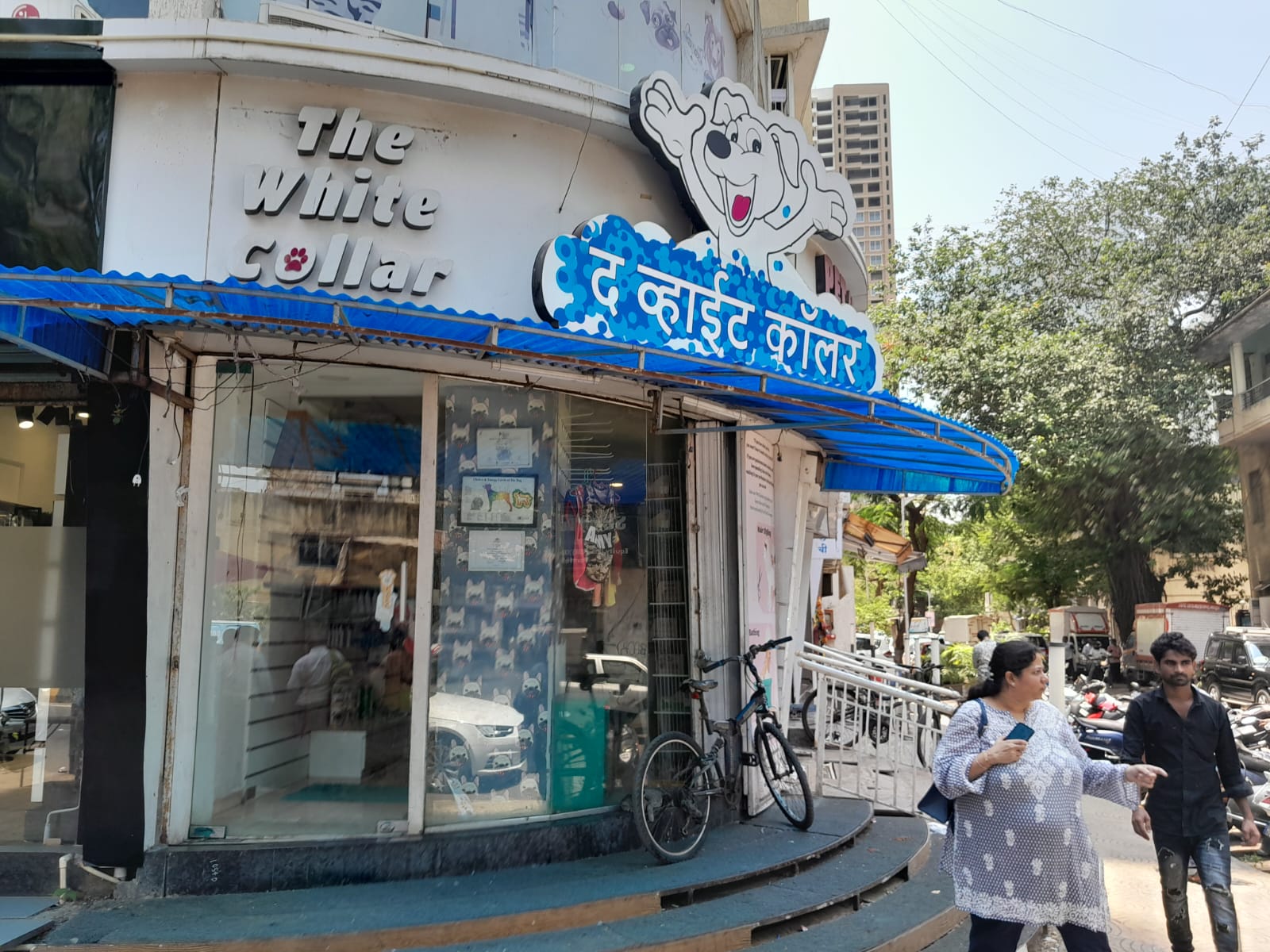 Shop for Sale in L J  Road Mumbai