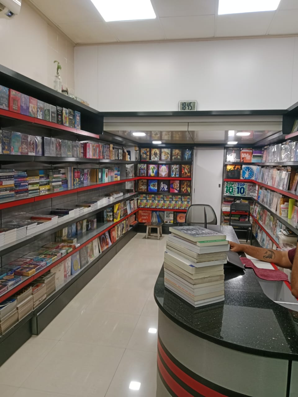 Shop for Rent in Warden Road Mumbai