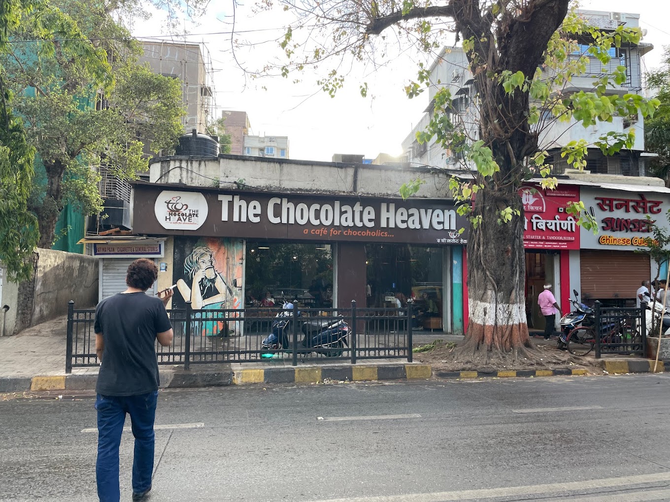 Shop for Rent in Veer Savarkar Marg Mumbai