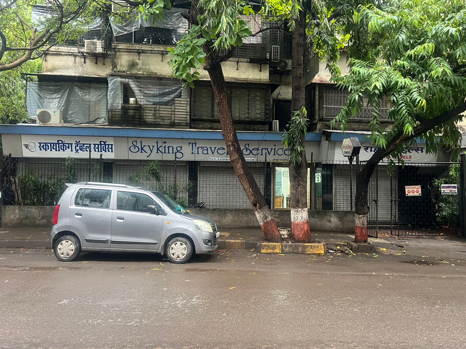 Showroom for Rent in Santacruz West Mumbai
