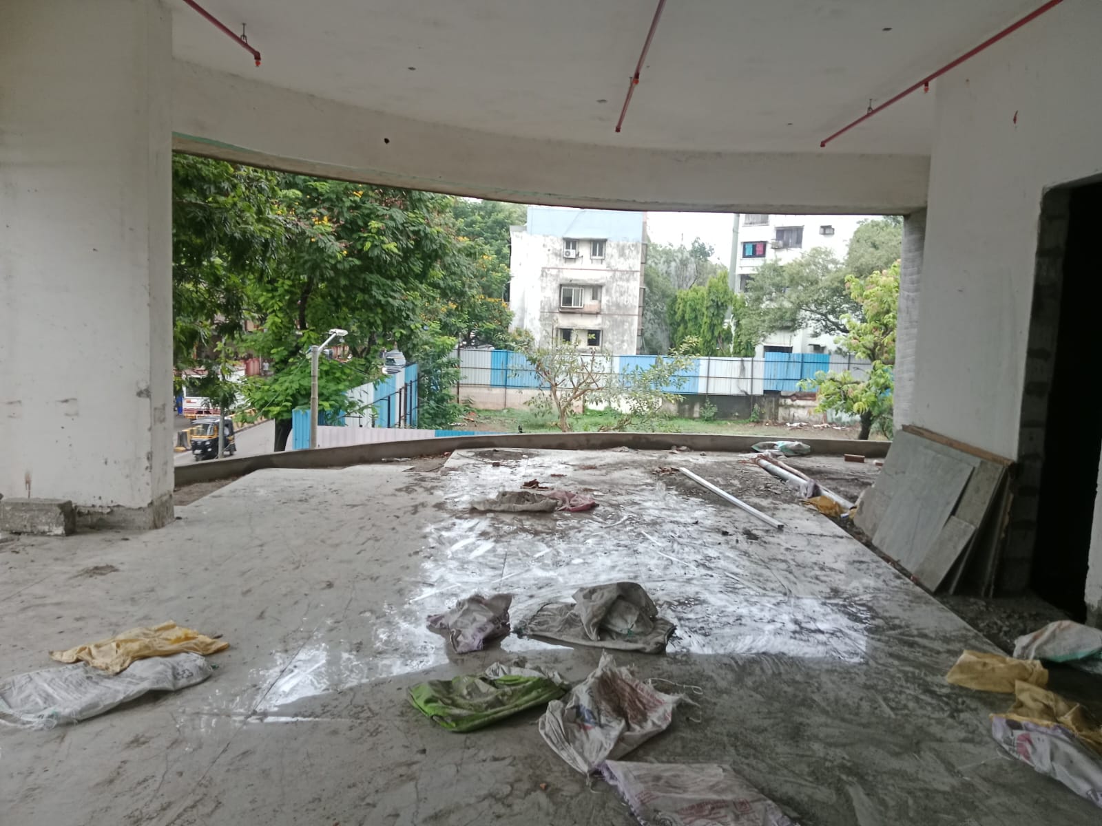 Showroom for Rent in M G  Road Mumbai