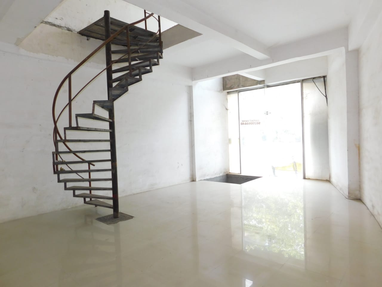 Showroom for Rent in Goregaon East Mumbai