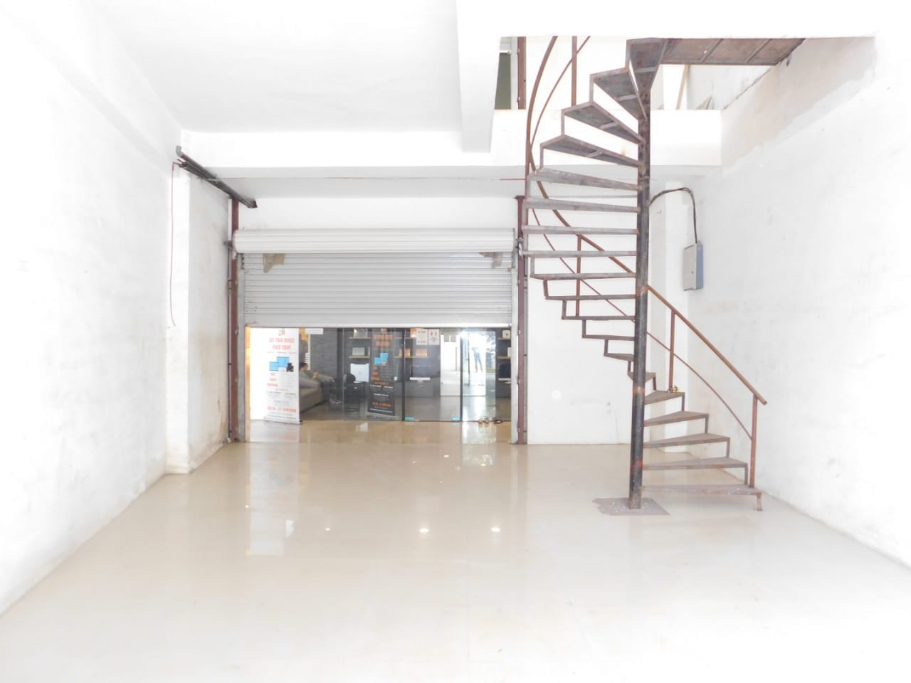 Showroom for Rent in Goregaon East Mumbai