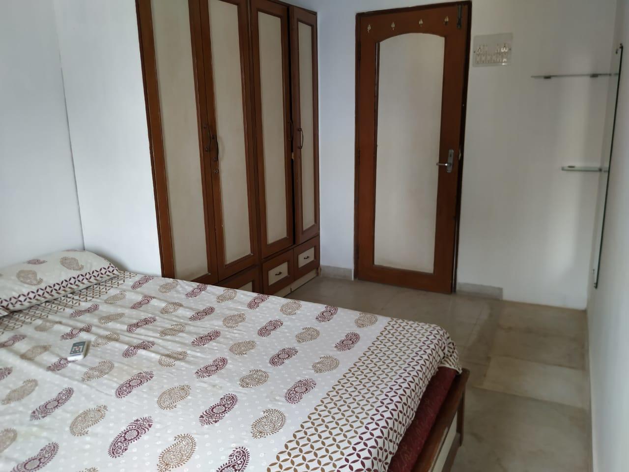 3 BHK Apartment for Rent in Bandra West Mumbai