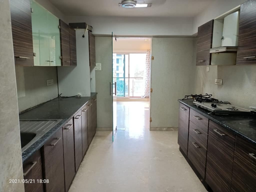 4 BHK Apartment for Sale in Khar West Mumbai