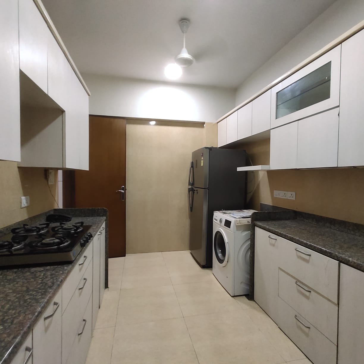 Apartment for Rent in Almeida park Mumbai