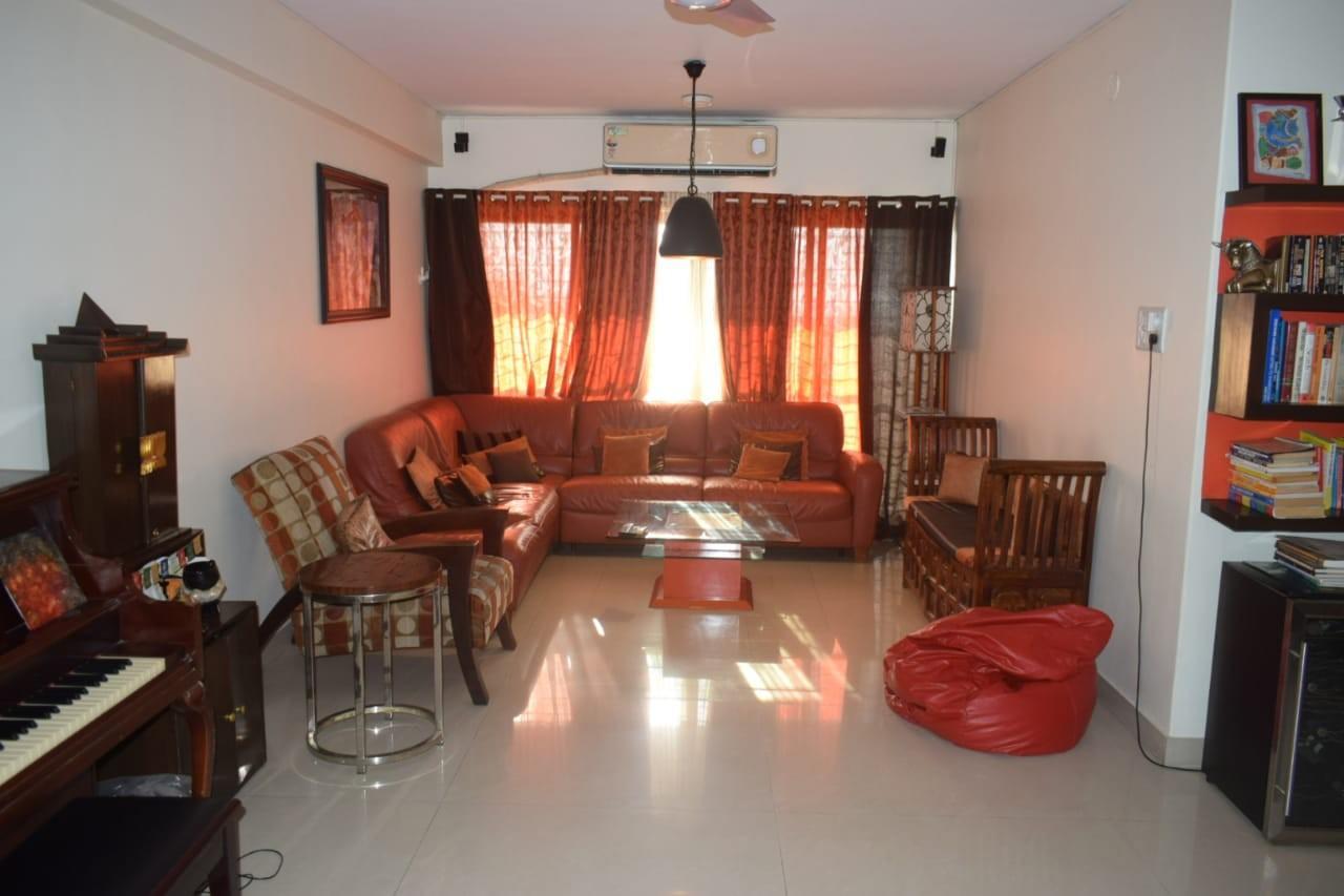 3 BHK Apartment for Rent in Almeida park Mumbai