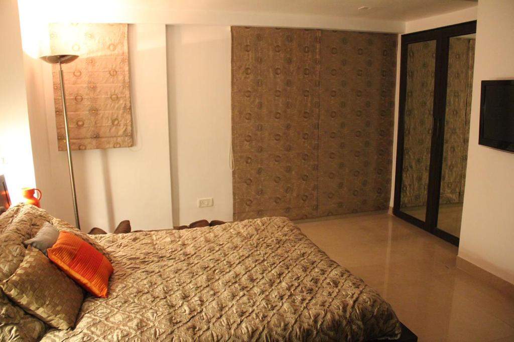 2 BHK Apartment for Sale in St Pauls rd Mumbai