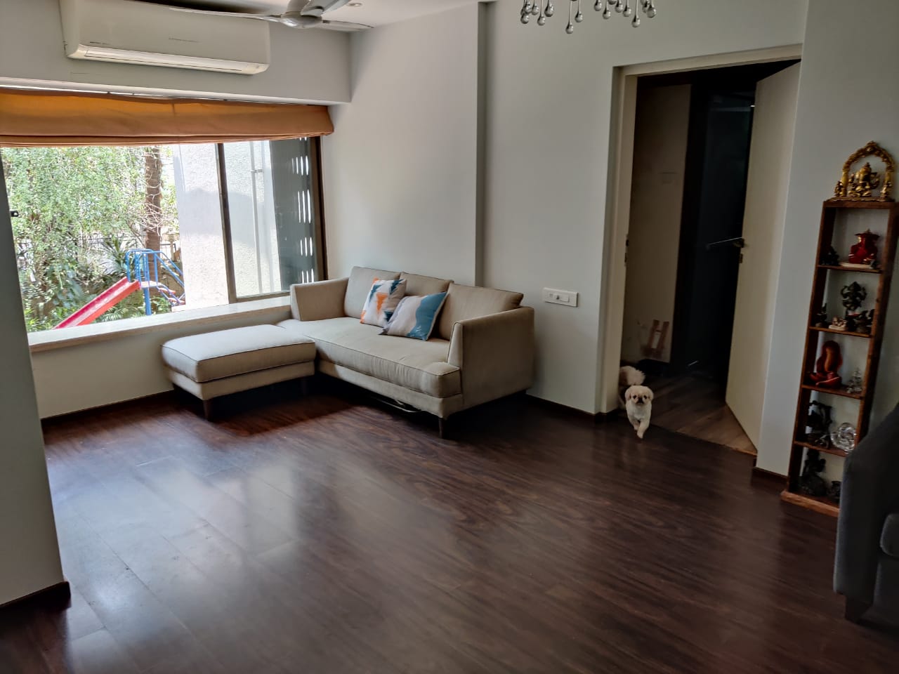 Apartment for Rent in Juhu Mumbai