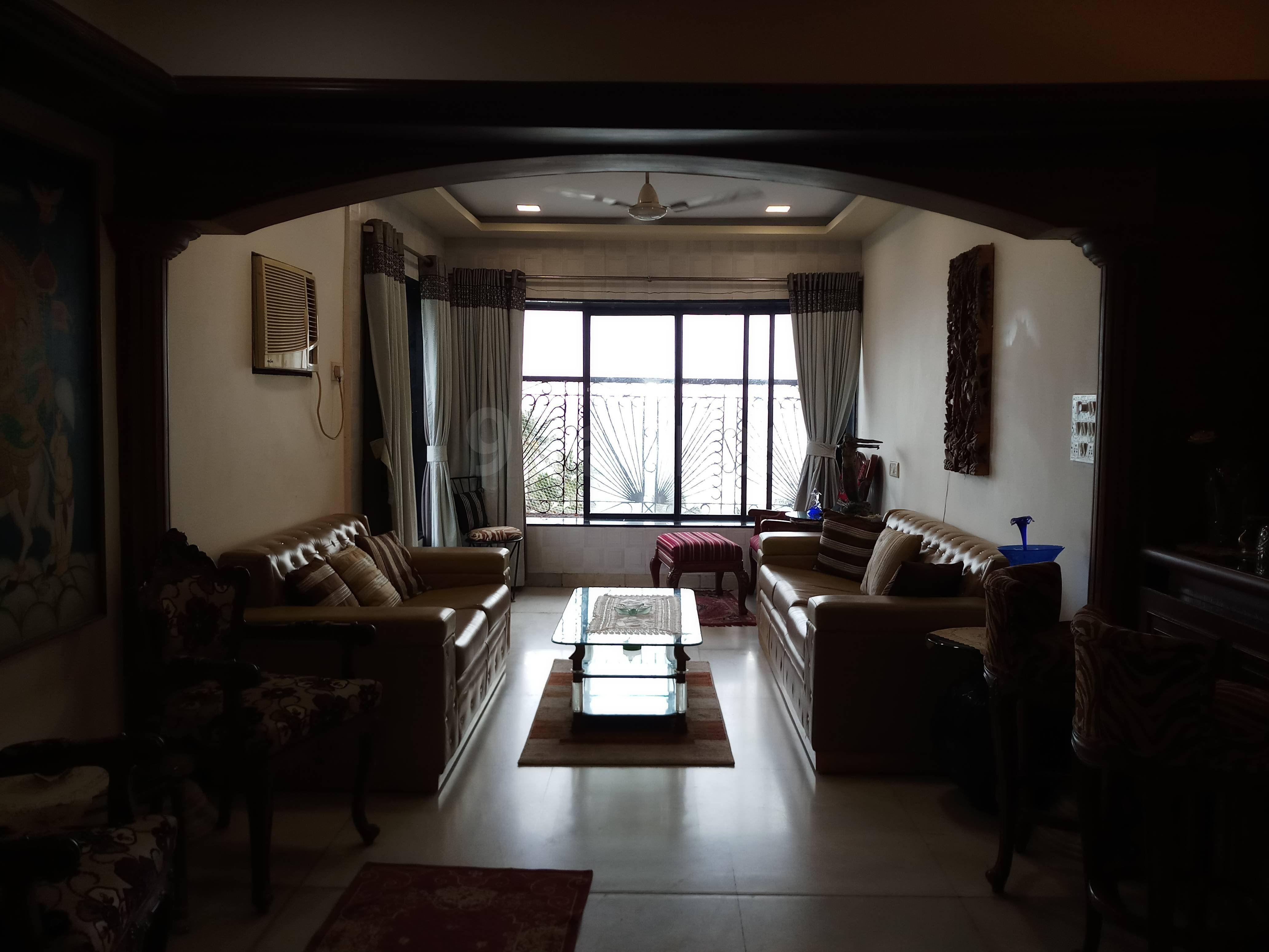 3 BHK Apartment for Sale in Juhu Tara Road Mumbai