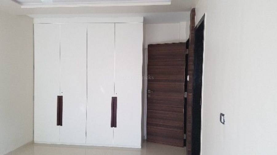 2 BHK Apartment for Rent in Bandra West Mumbai