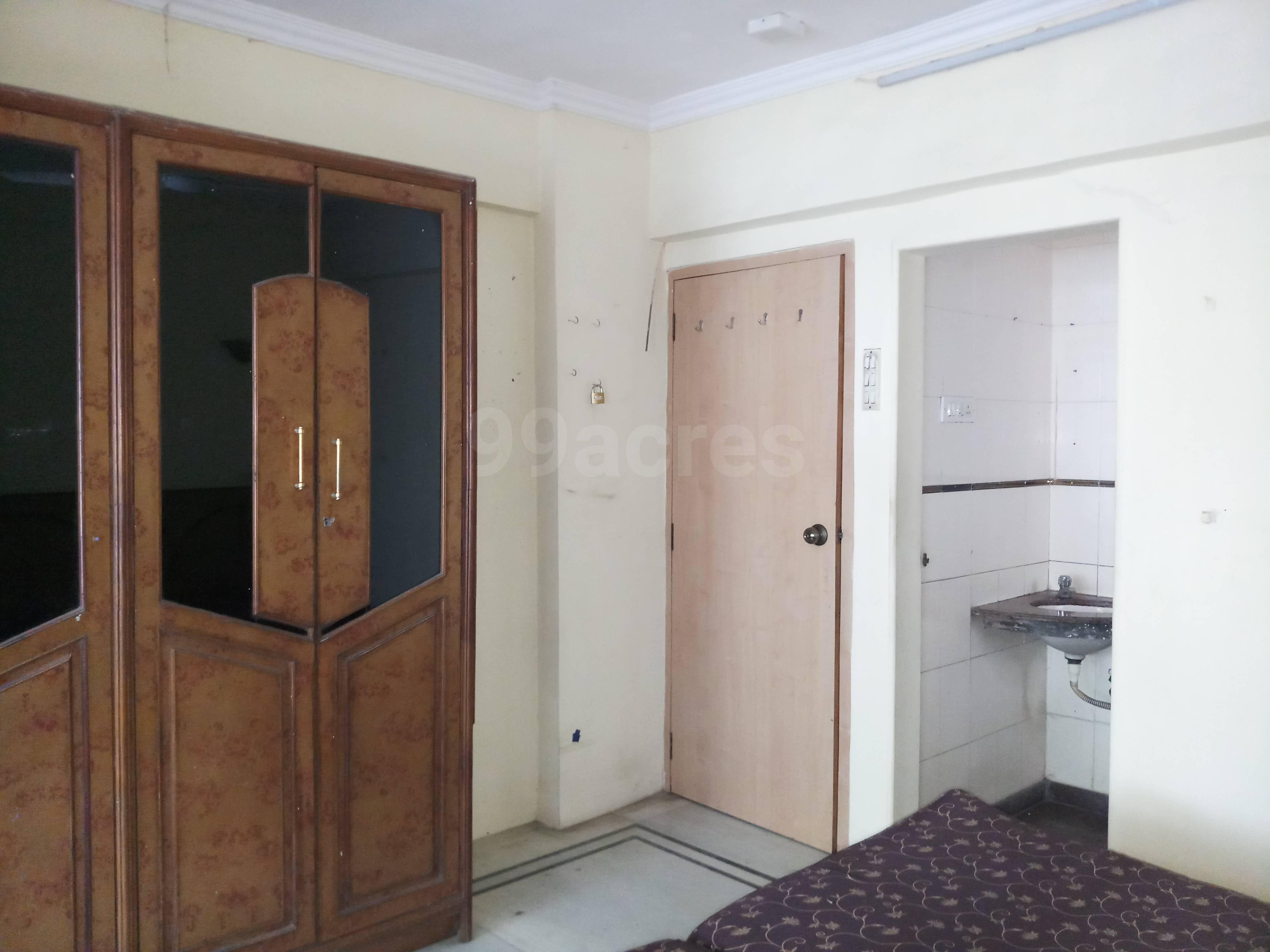 2 BHK Apartment for Rent in Mount Mary Steps Mumbai