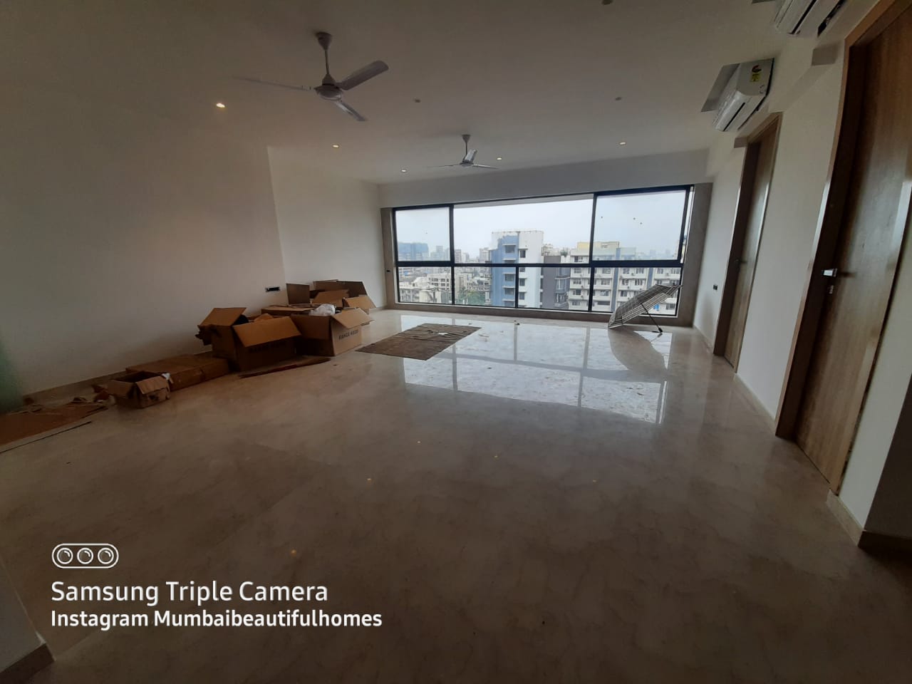 4 BHK Apartment for Rent in Phirozshah Mehta Road Mumbai