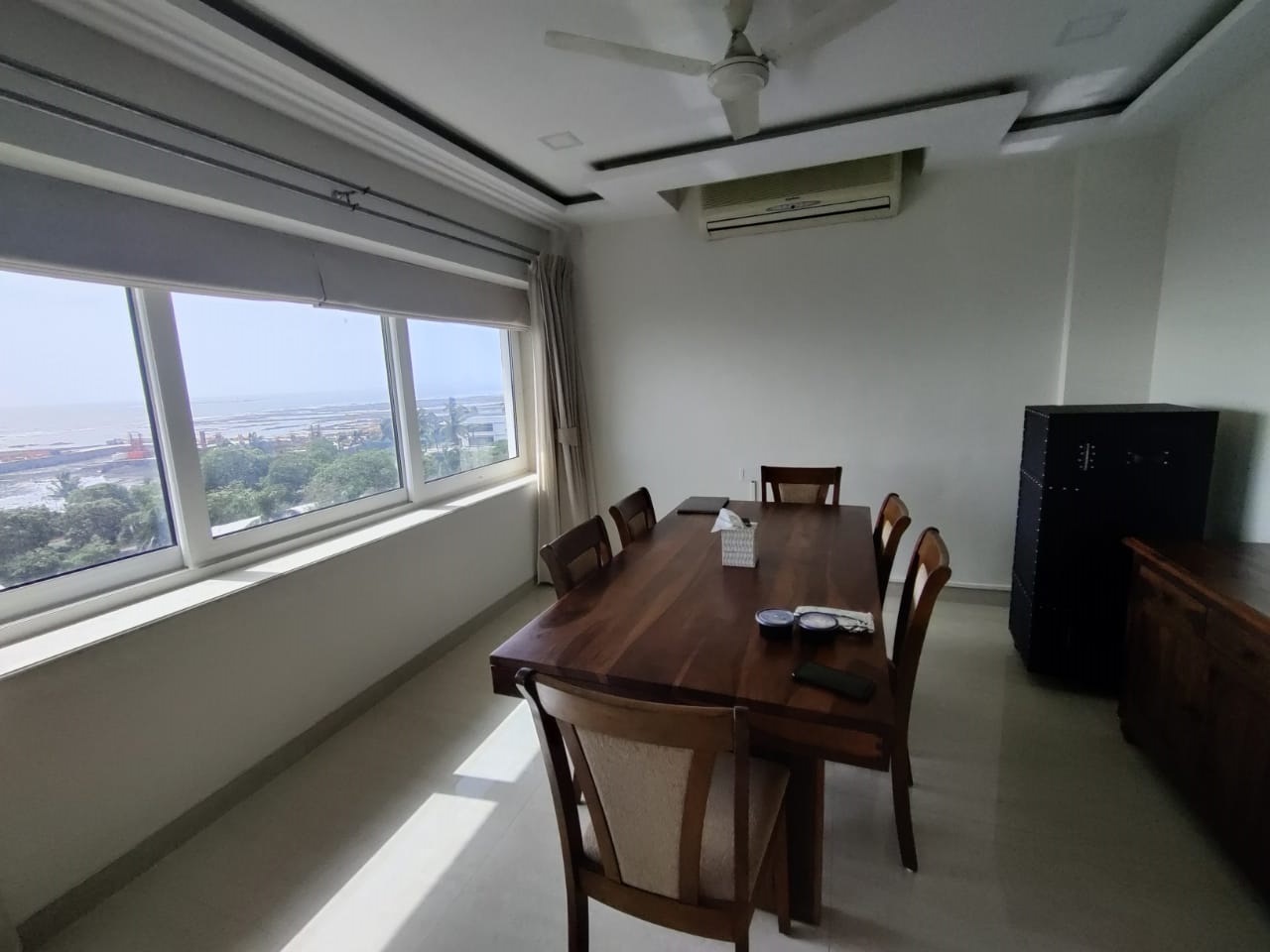 3 BHK Apartment for Rent in Carter Road Mumbai