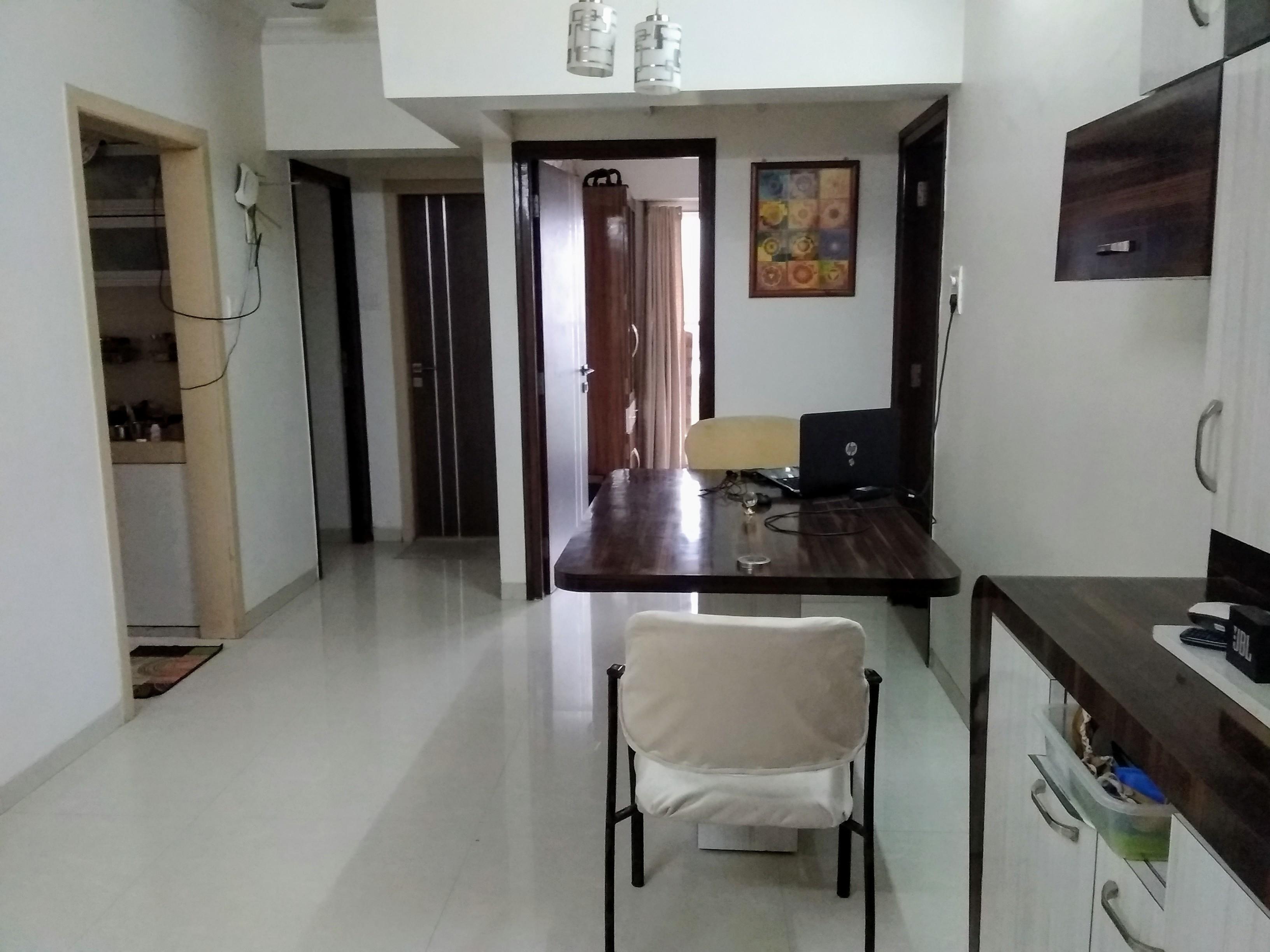 3 BHK Apartment for Sale in Dadabhai Road Mumbai