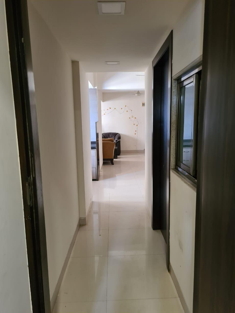 2 BHK Apartment for Rent in Khar West Mumbai