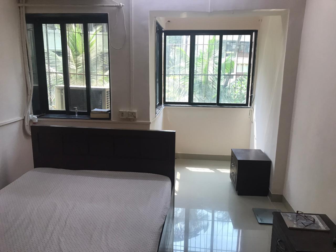 2 BHK Apartment for Sale in Bandra Reclamation Mumbai
