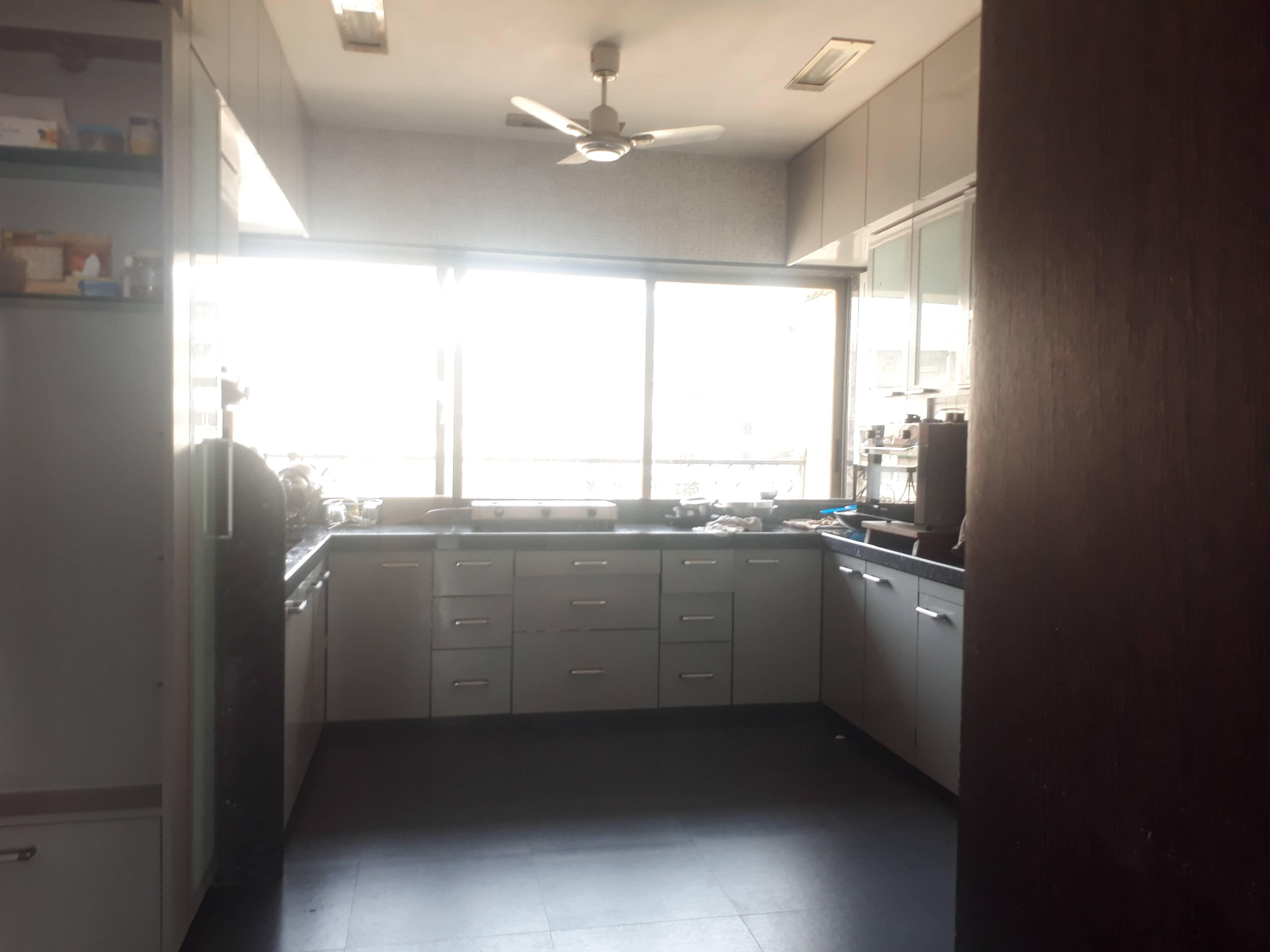 3 BHK Apartment for Rent in Prabhadevi Mumbai