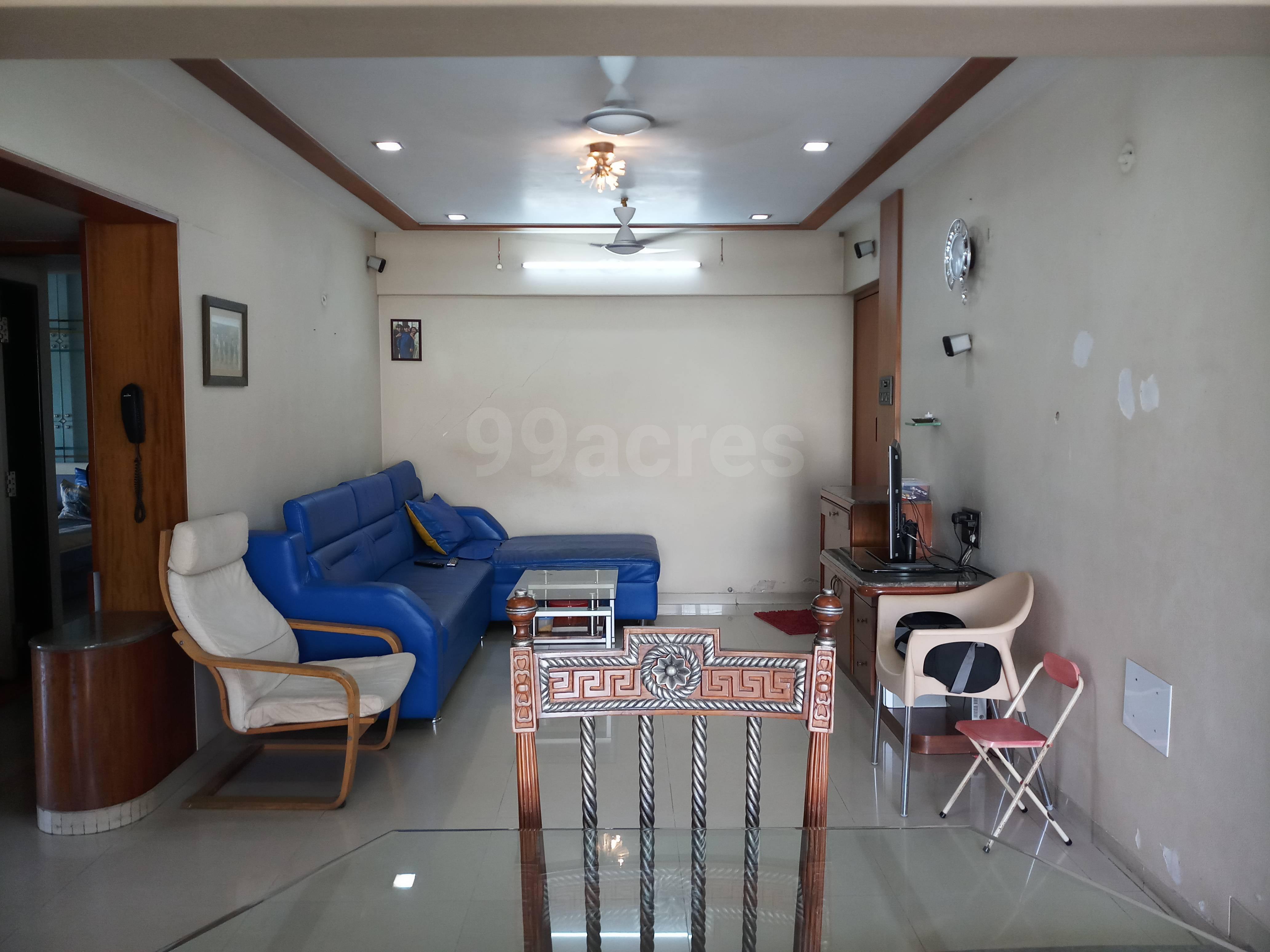 2 BHK Apartment for Sale in Andrews Road Mumbai