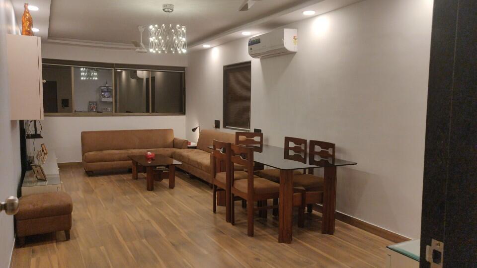2 BHK Apartment for Sale in Linking  Road Mumbai