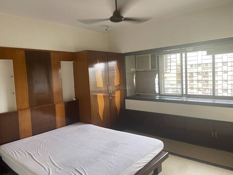 2 BHK Apartment for Rent in Santacruz East Mumbai