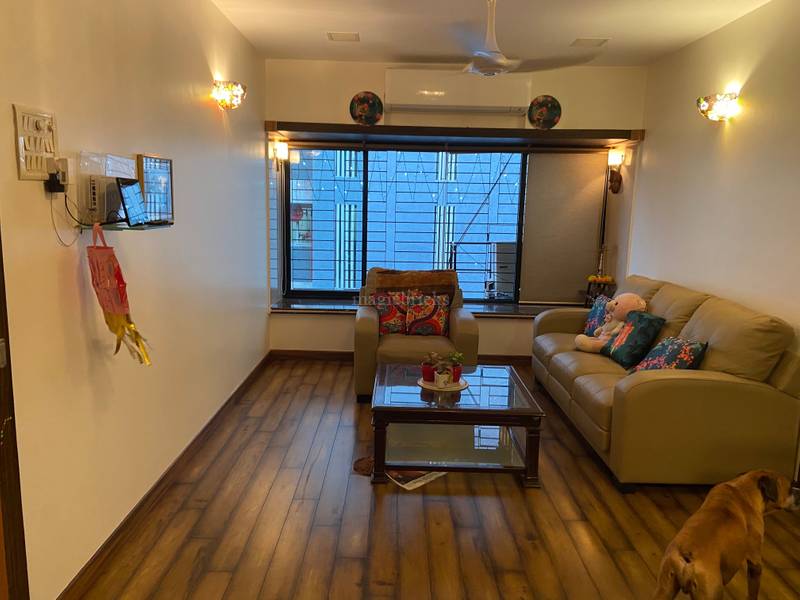 2 BHK Apartment for Rent in Santacruz East Mumbai