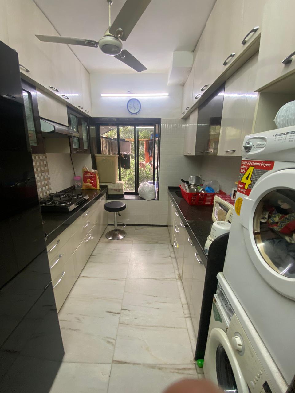2 BHK Apartment for Rent in Pali Hill Mumbai