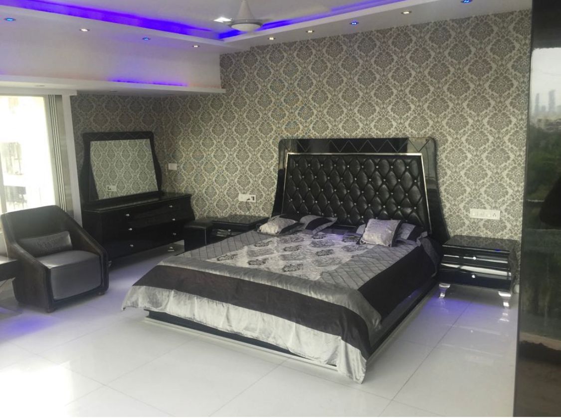 3 BHK Apartment for Sale in Almeida park Mumbai