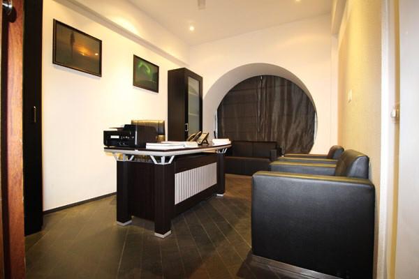 4 BHK Apartment for Rent in Dr. Peter Dias Road Mumbai