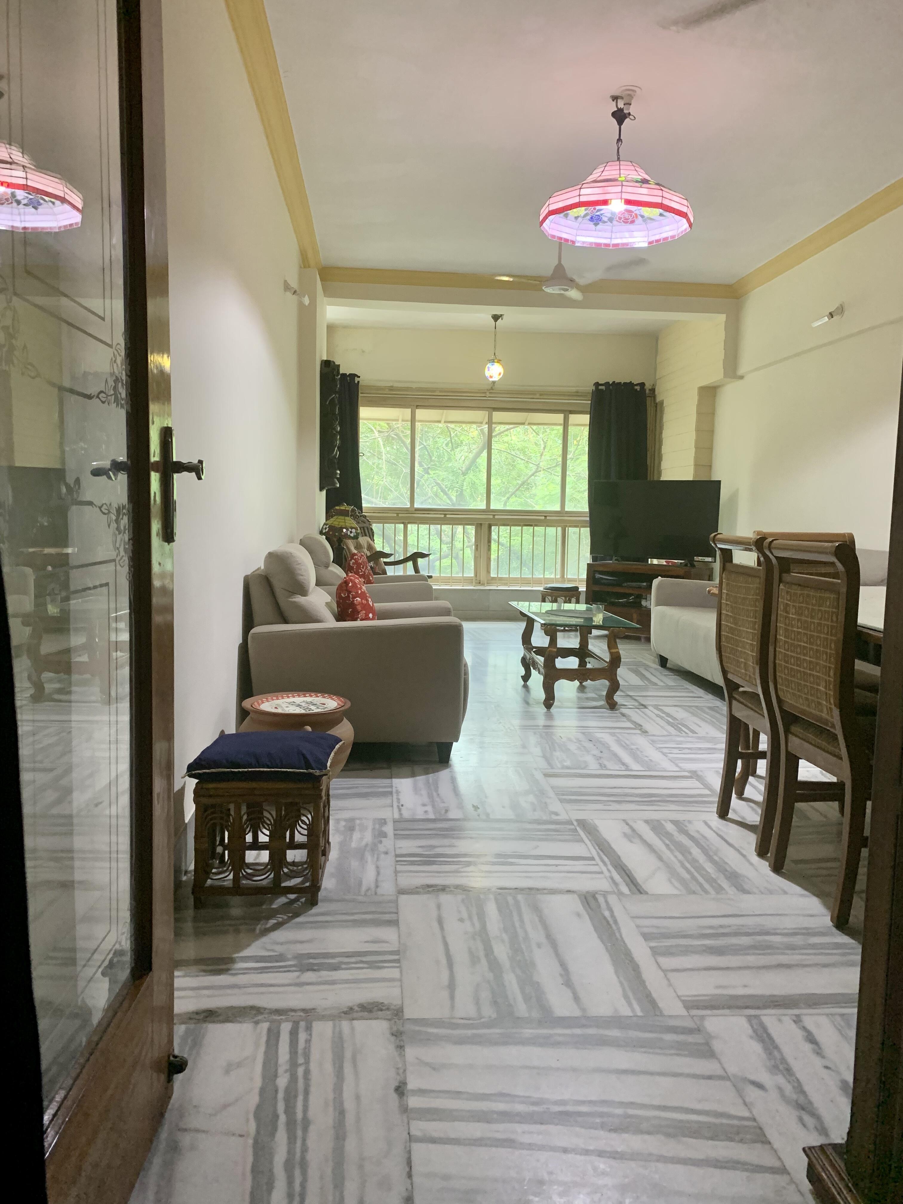 3 BHK Apartment for Rent in Perry cross road Mumbai