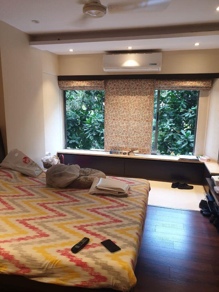 2 BHK Apartment for Sale in Juhu Road Mumbai