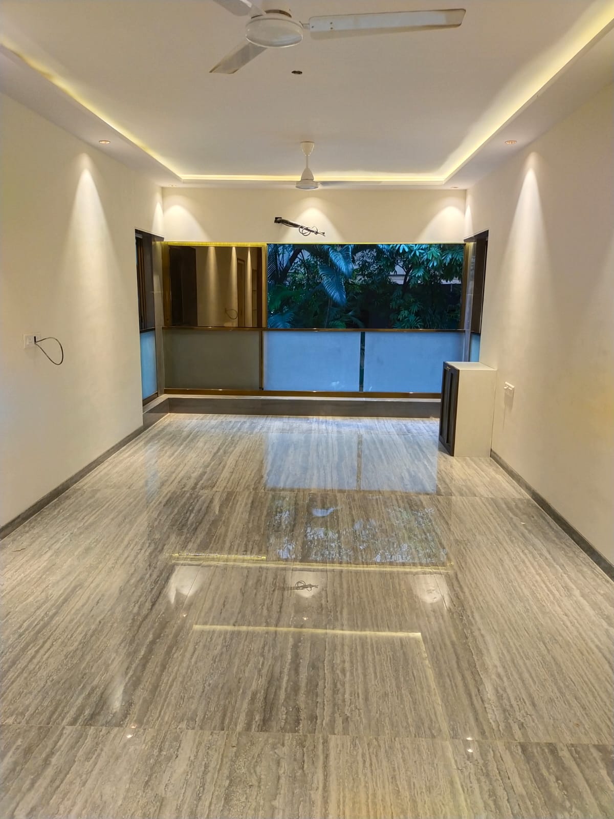 2 BHK Apartment for Sale in Khar West Mumbai