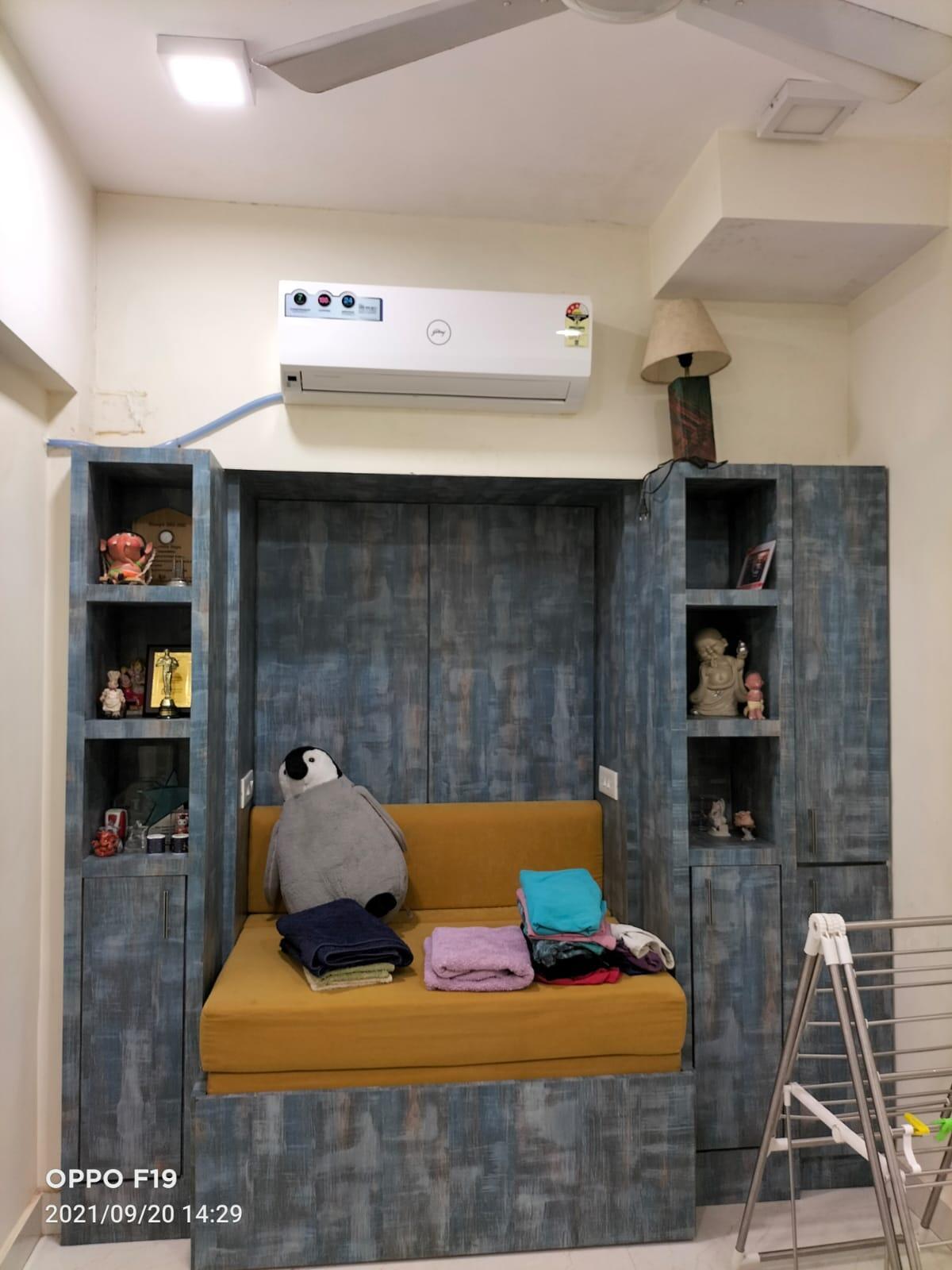 Apartment for Rent in Gilbert Hill Rd Mumbai