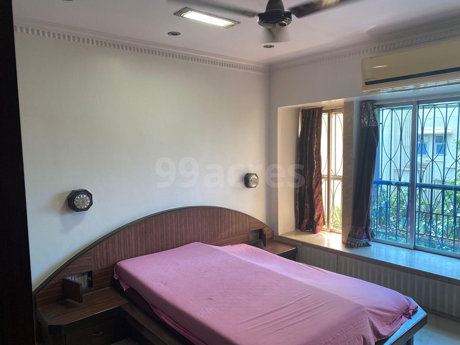 3 BHK Apartment for Rent in North Avenue Road Mumbai