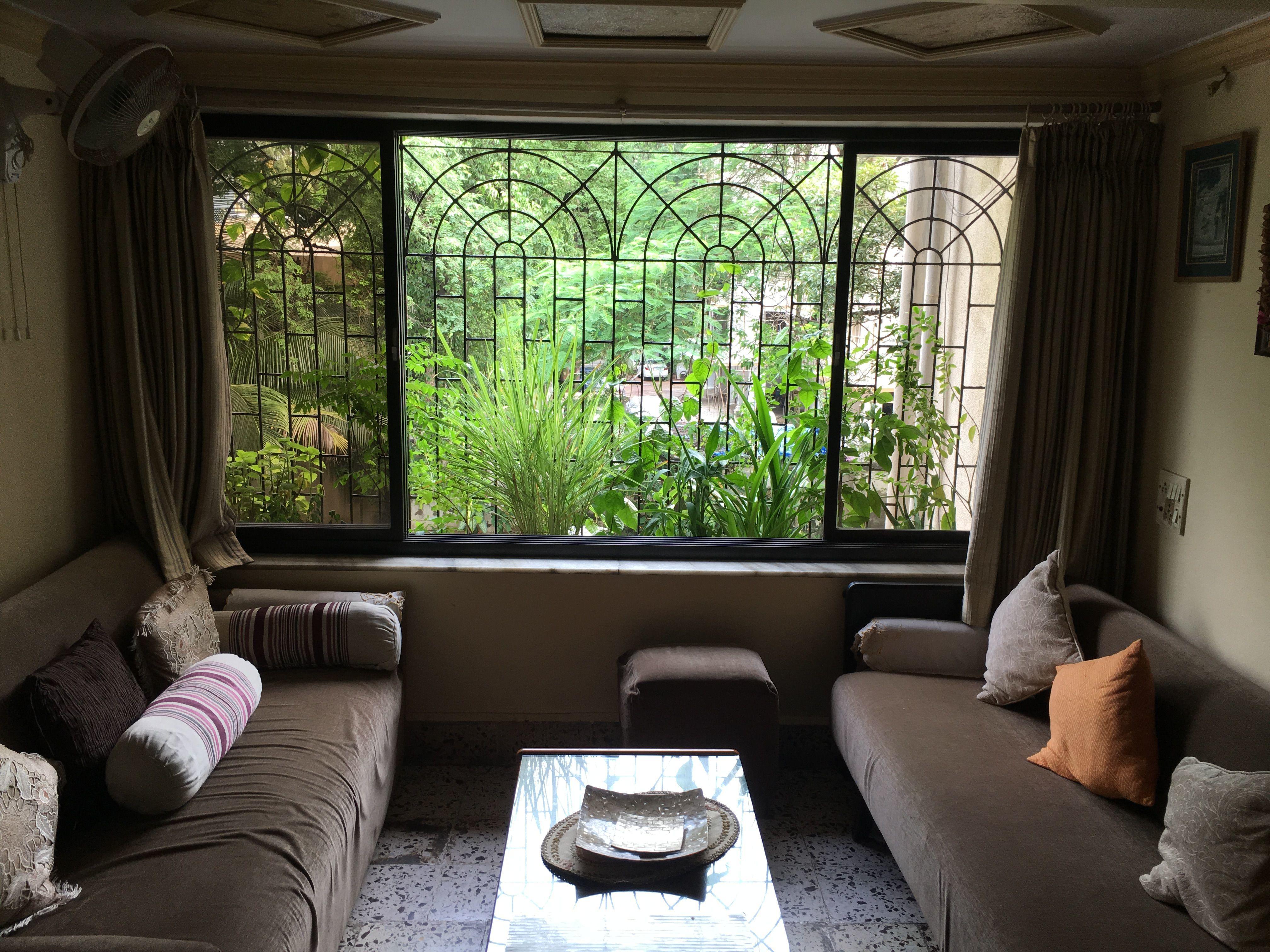 3 BHK Apartment for Sale in Juhu Tara Road Mumbai