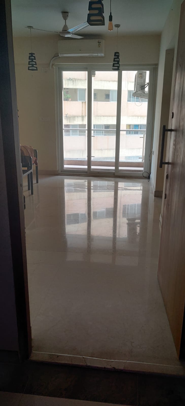 2 BHK Apartment for Rent in Government Colony Mumbai