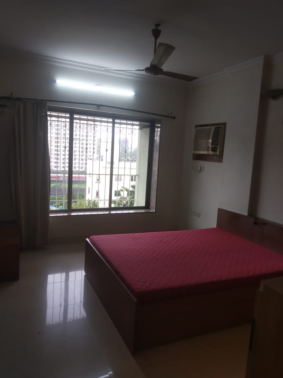 3 BHK Apartment for Rent in Santacruz West Mumbai